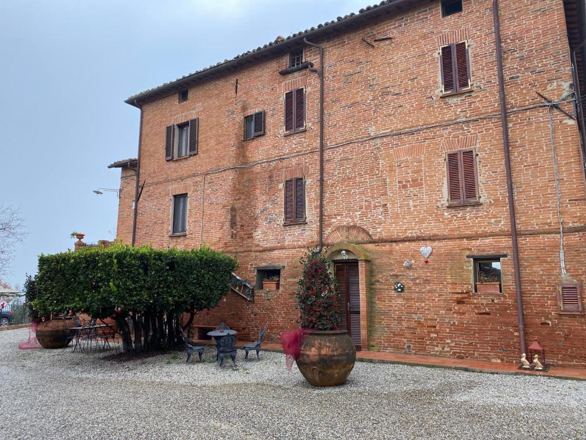Agriturismo Palazzo Val Del Sasso Villastrada  Exterior photo