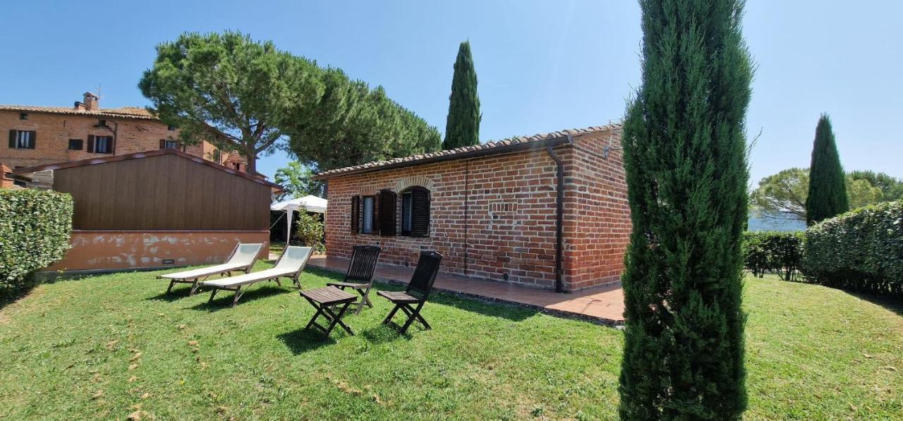 Agriturismo Palazzo Val Del Sasso Villastrada  Exterior photo