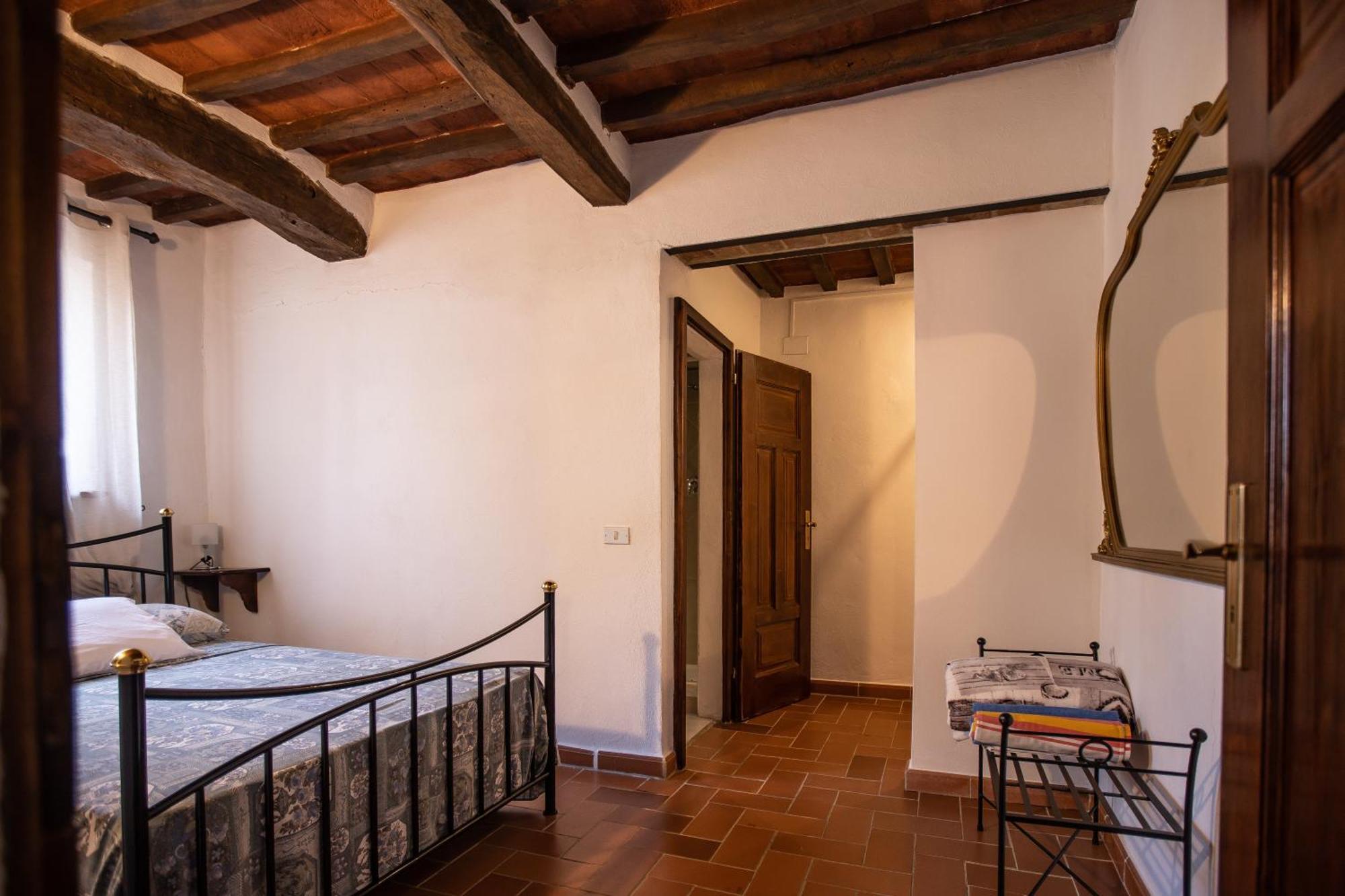 Agriturismo Palazzo Val Del Sasso Villastrada  Exterior photo